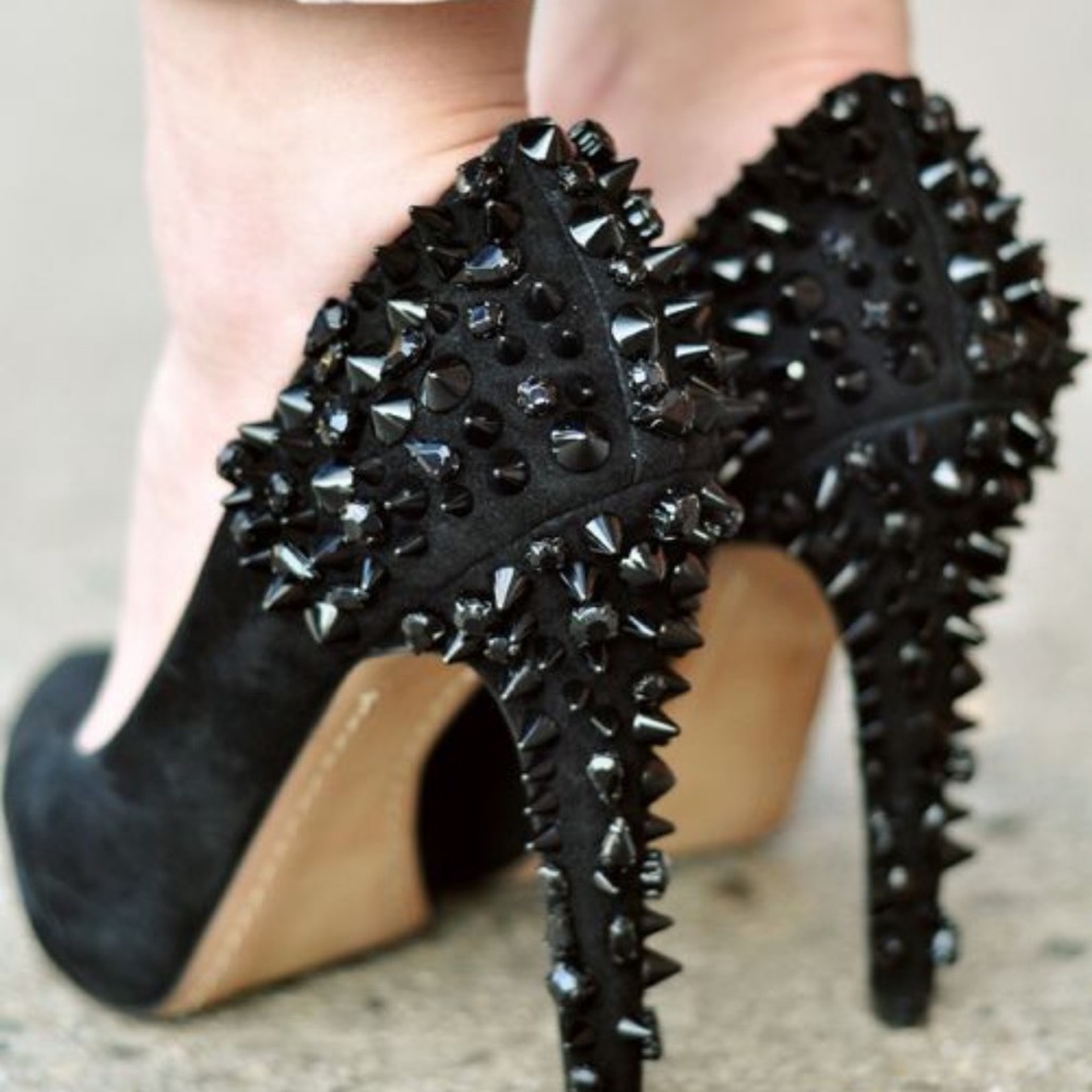 Steve Madden black peep toe spiked heels size 9